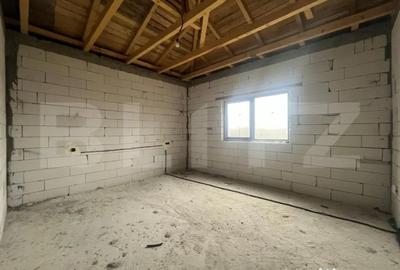 Casă cu 3 camere cu Teren 450 Mp în Central - 3