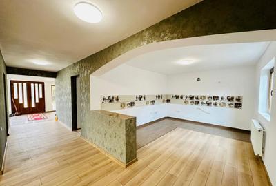 Casă cu 5 camere cu Teren 450 Mp în Central - 2