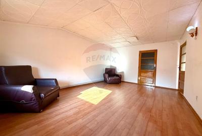 Vila de vanzare cu 16 camere  in zona Coiciu- Constanta - 12