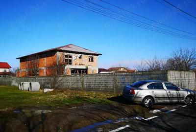 Casă cu 6 camere cu Teren 1000 Mp în Brănești - 4