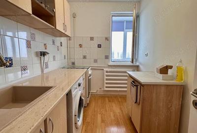 Apartament cu 2 camere semidecomandat în Gara de Nord