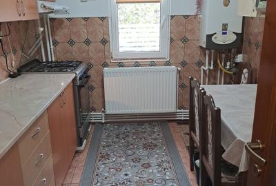 Apartament cu 2 camere decomandat în Barați - 1