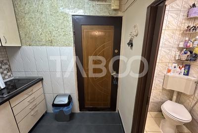 Garsoniera mobilata si utilata la etaj 2 zona Broscarie Sibiu - 4