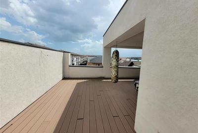 Casă cu 4 camere cu Canalizare în Șelimbăr - 12