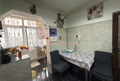 Apartament cu 3 camere decomandat, mobilat în Dorobanți 1 - 10