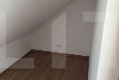 Casă cu 5 camere cu Canalizare în Central - 11