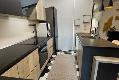 Apartament cu 3 camere decomandat, mobilat în Florilor - 2