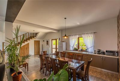 FILM! Oaza de relaxare si rafinament, in peisaje montane spe - 5