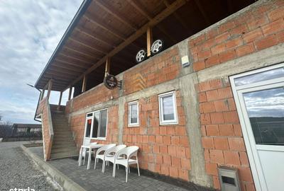 Spațiu comercial, de 1,693 mp, în Central - 4