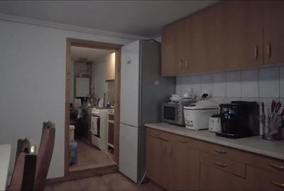 CASA CENTRUL ISTORIC- SINGUR IN CURTE CU MAI MULTE APARTAMENTE - SCHEI - 12