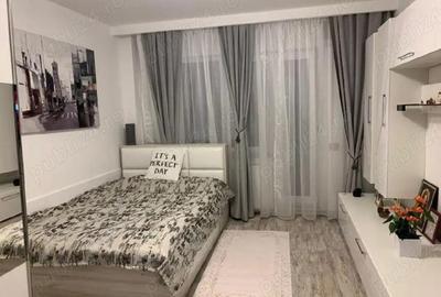 Apartament cu 2 camere semidecomandat în Podu Roș - 1