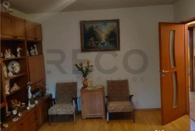 Apartament cu 3 camere decomandat în Decebal