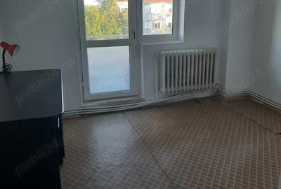 Inchiriez apartament 2 camere - 3