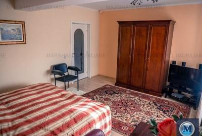 Vila cu 7 camere de vanzare in Baicoi, zona Vest, 360 mp #13205 - 14