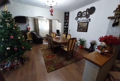 Casa / Vila 5 camere - Unirii / Nerva Traian - 1