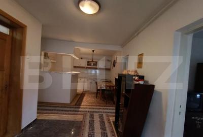 Casă cu 4 camere cu Teren 300 Mp în Central - 6