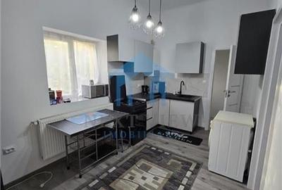 Apartament 2 camere, Piata 1 Mai - 3