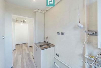 Apartament 3 camere pe str Hateg in Vlaicu - 14