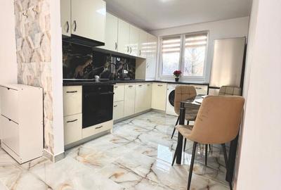 Apartament cu 2 camere decomandat, mobilat în 7 Noiembrie - 1