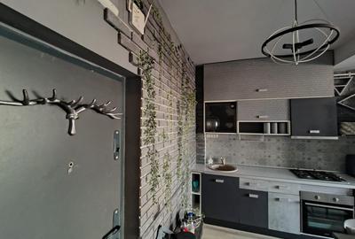 Ocazie ! Mamaia Sat, 2 camere, etaj 2, mobilat, utilat, 85.000 Euro - 9