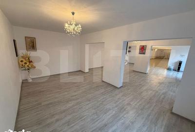 Spațiu comercial, de 330 mp, în Central - 5