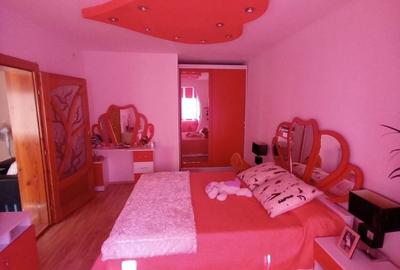 Apartament cu 3 camere în Central - 2