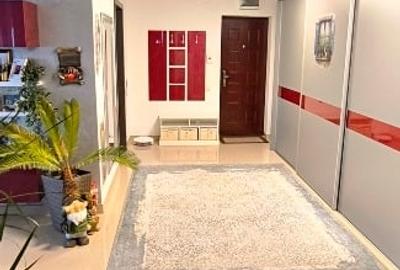 Vând apartament cu 3 camere - 3