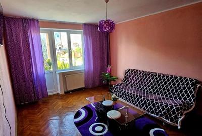 Apartament cu 2 camere decomandat în 15 Noiembrie