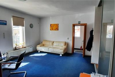 Vanzare spatiu birou/avocatura/notariat ,vila constructie 2004, zona Domenii, lo Vanzare spatiu birou/avocatura/notariat ,vila constructie 2004, zona Domenii, lo - 2