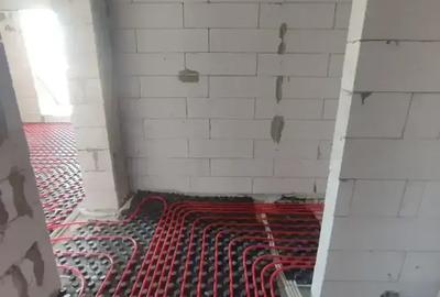 Apartament cu 3 camere decomandat în Theodor Pallady