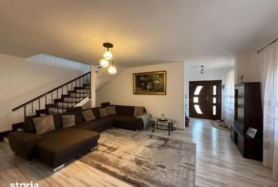 Casă cu 4 camere cu Teren 197 Mp în Cetate