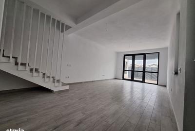 Casă cu 3 camere în Sânpetru