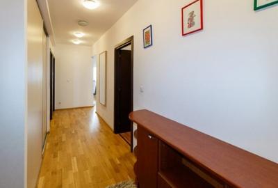 Apartament cu 3 camere decomandat, mobilat în Băneasa - 9