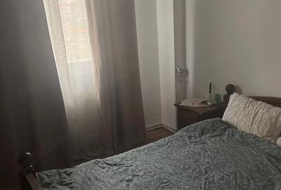 Apartament cu 2 camere decomandat în Frații Golești - 3