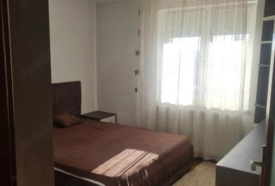 Apartament cu 3 camere decomandat în Central - 2