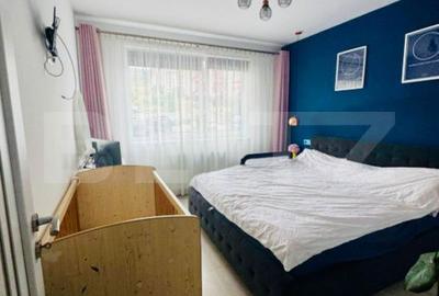 Apartament cu 3 camere semidecomandat în Florești
