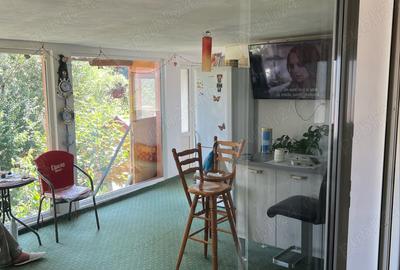 Casă cu 6 camere cu Teren 284 Mp în Poiana - 1