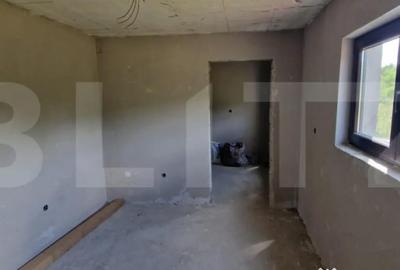 Casă cu 4 camere cu Teren 1000 Mp în Central - 3
