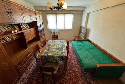 Apartament 3 camere, 1 boxa, zona Centrala , etaj 4 - 5