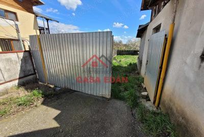 Casă cu 4 camere cu Teren 2284 Mp în Băicoi - 9