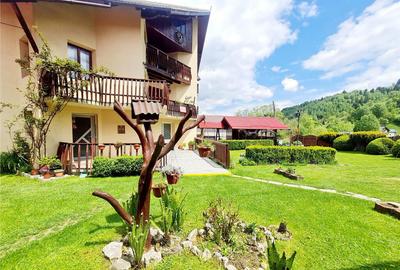 FILM! Pensiune in decor de poveste, loc de istorie si legend - 2