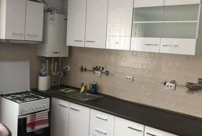 Garsonieră decomandată în Moșilor