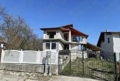 Locuinta in Corbii de Piatra - Refugiul sufletesc din mijlocul naturii - 3