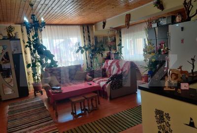 Apartament cu 3 camere decomandat în Central - 18