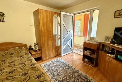 Casă cu 6 camere în Central - 9