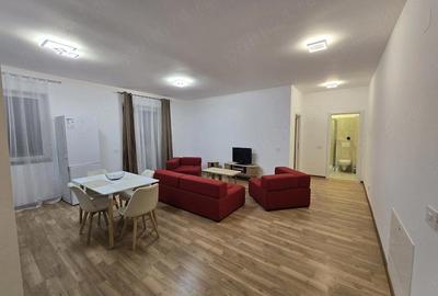 Apartament cu 3 camere semidecomandat în Central - 9