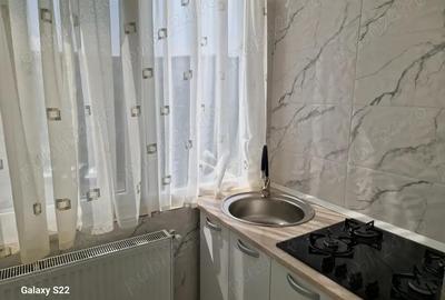 Navodari, vand apartament 2 camere zona sud, decomandat, mobilat si utilat - 3