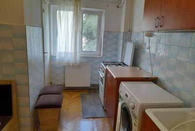 Decomandat cu Centrala Aradului - 13