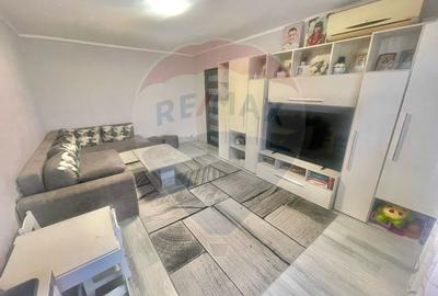 Apartament cu 3 camere in zona ALFA - 2