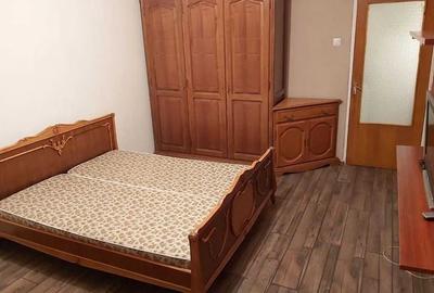 Garsonieră decomandată în Vitan